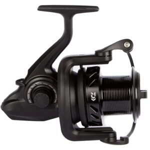 CARRETE DAIWA BLACK WIDOW C 5000A